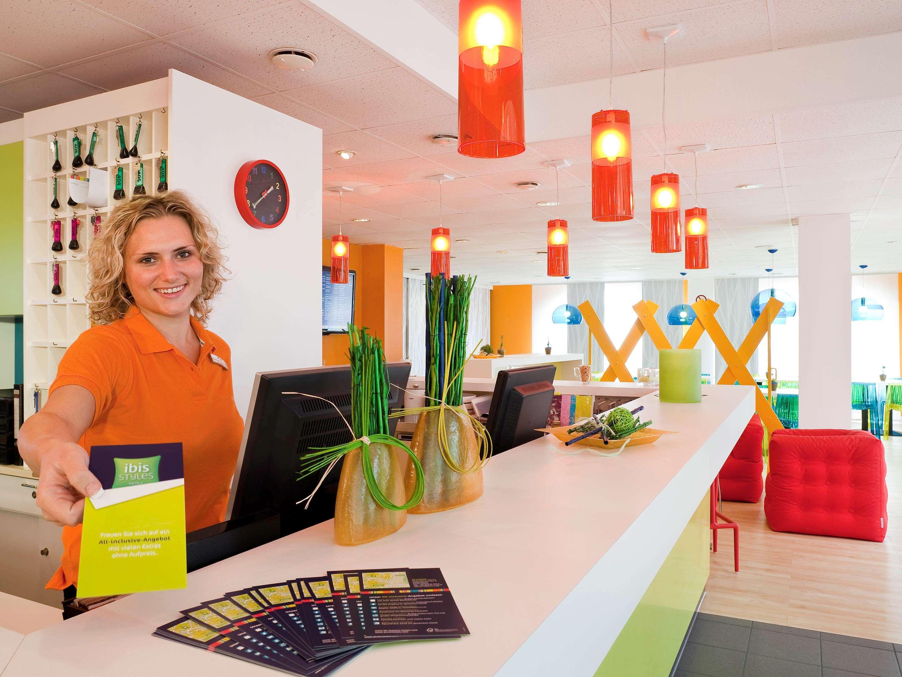 ibis Styles Duesseldorf-Neuss Hotel Eksteriør billede